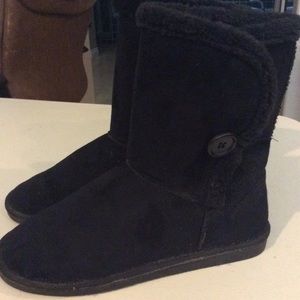 Black Winter boots